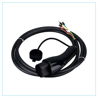 Harga yang bagus 80A EV Charging Plug 2000V DC Fast Gun Charging Connector IP55 on line