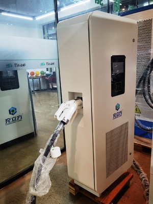 Harga yang bagus 160KW CCS2 Dual Gun DC Electric Vehicle Charging Pile / DC Fast Charging Station on line
