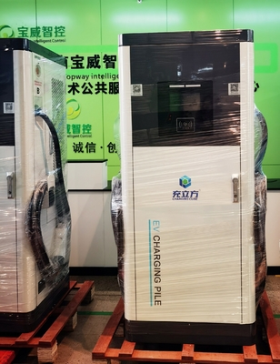 Harga yang bagus GB/T 160kW EV lantai dipasang stasiun pengisian kendaraan untuk mobil listrik on line