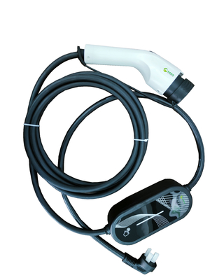 Harga yang bagus 7KW 32A Portable AC EV Charger Perlindungan Overvoltage Portable EV Fast Charger on line