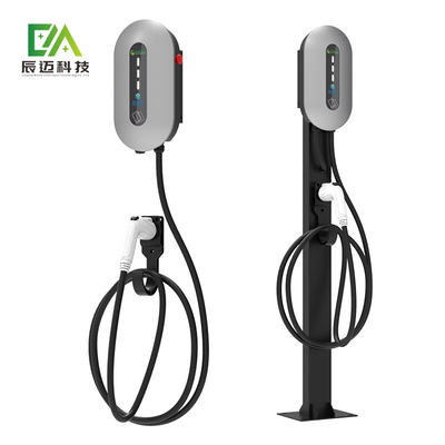 Harga yang bagus LCD Display EV Wallbox Charger Station Tiga Fase AC400V Tesla Ev Stasiun Pengisian on line