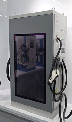 Harga yang bagus Stasiun Pengisian Daya EV Cepat Komersial Berpendingin Udara IP54 Seri CLF DC 120 120kW Pengisi Daya DC Layar LCD Iklan 55 Inci Konfigurasi Konektor Ganda OCPP1.6J On line