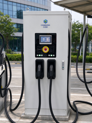Harga yang bagus Pengisi Daya DC Multi Standar 480kW CCS1 CCS2 CHAdeMO GB/T Layanan OEM ODM Bersertifikat TUV CE FCC On line